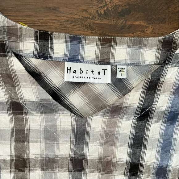 Habitat Textured Grey/Blue Crinkled Plaid Top Tie Waist Womens Size Small - Picture 3 of 6